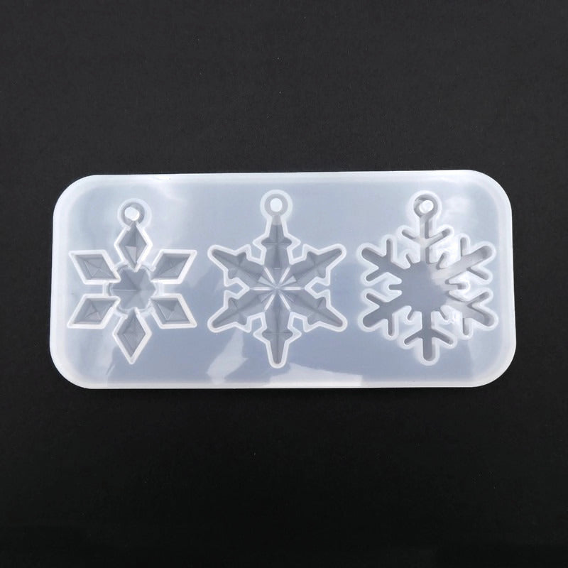 1 Silicone Snowflake Ornament / Pendant Mould