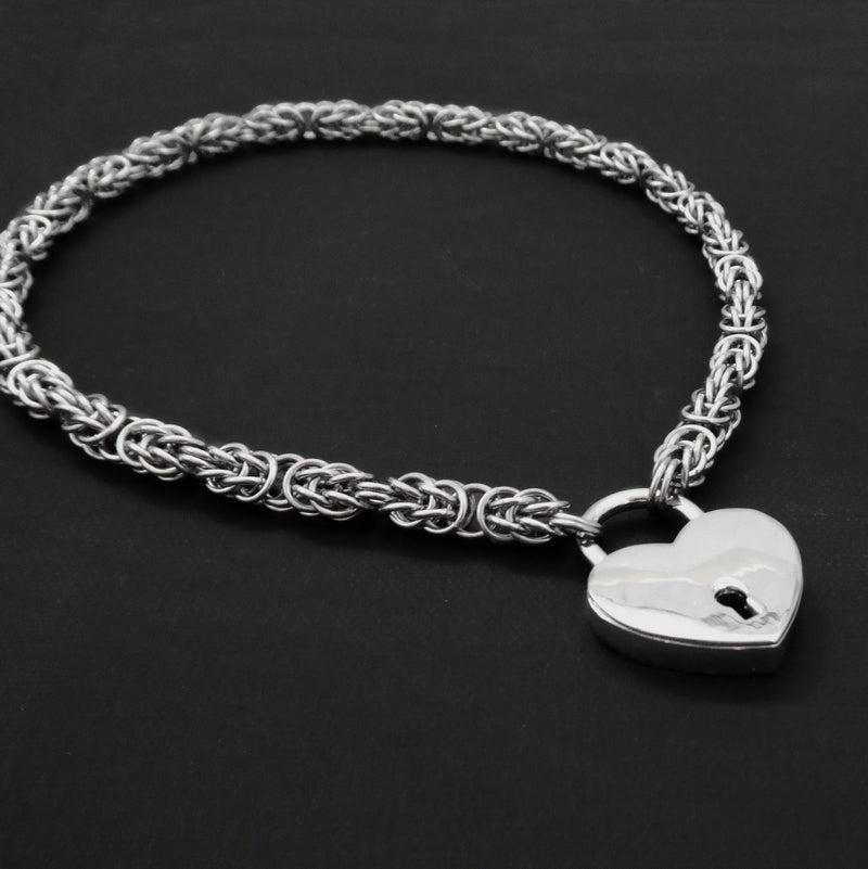 Stainless Steel Collar Necklace Set with Working Heart Padlock