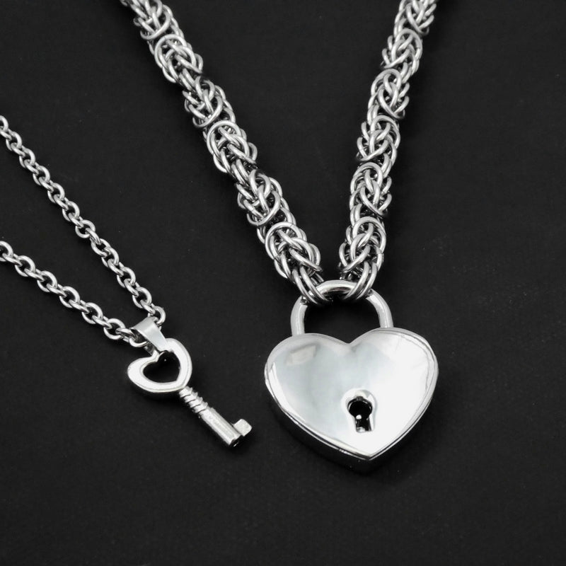 Stainless Steel Collar Necklace Set with Working Heart Padlock