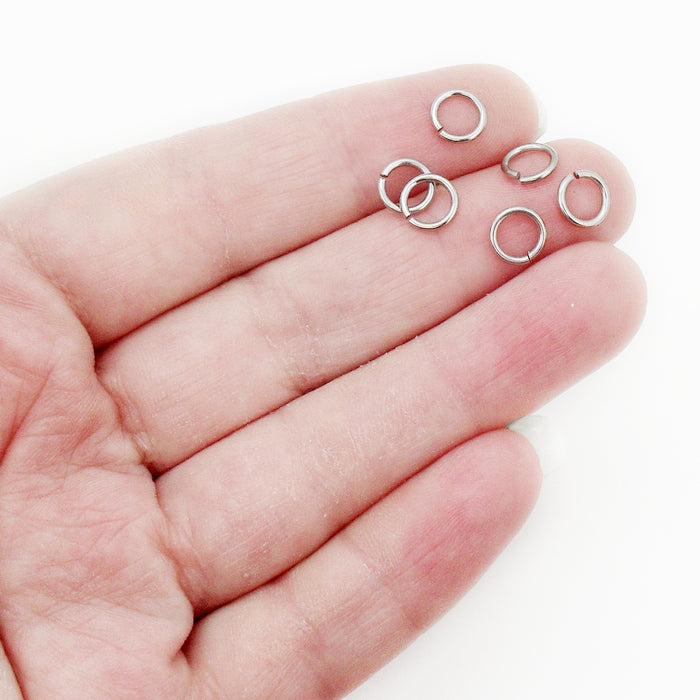 200 Stainless Steel 7mm x 1mm Jump Rings