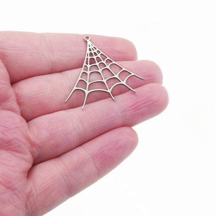 5 Stainless Steel Spider Web Pendants – The Craft Armoury